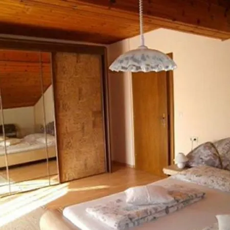 Haus Freitag Apartment Millstatt